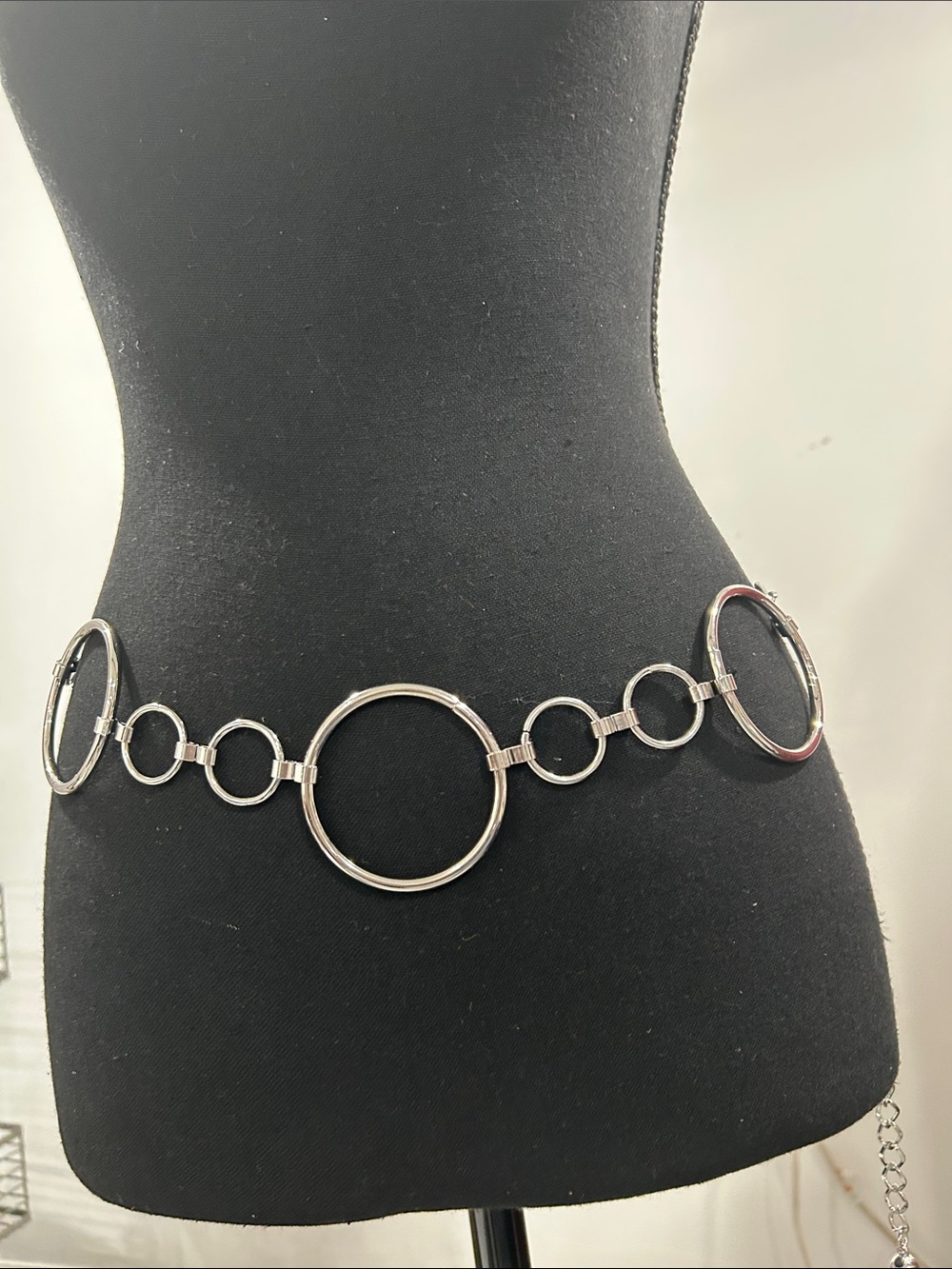 Silver Link Circle Chain Waist Belt